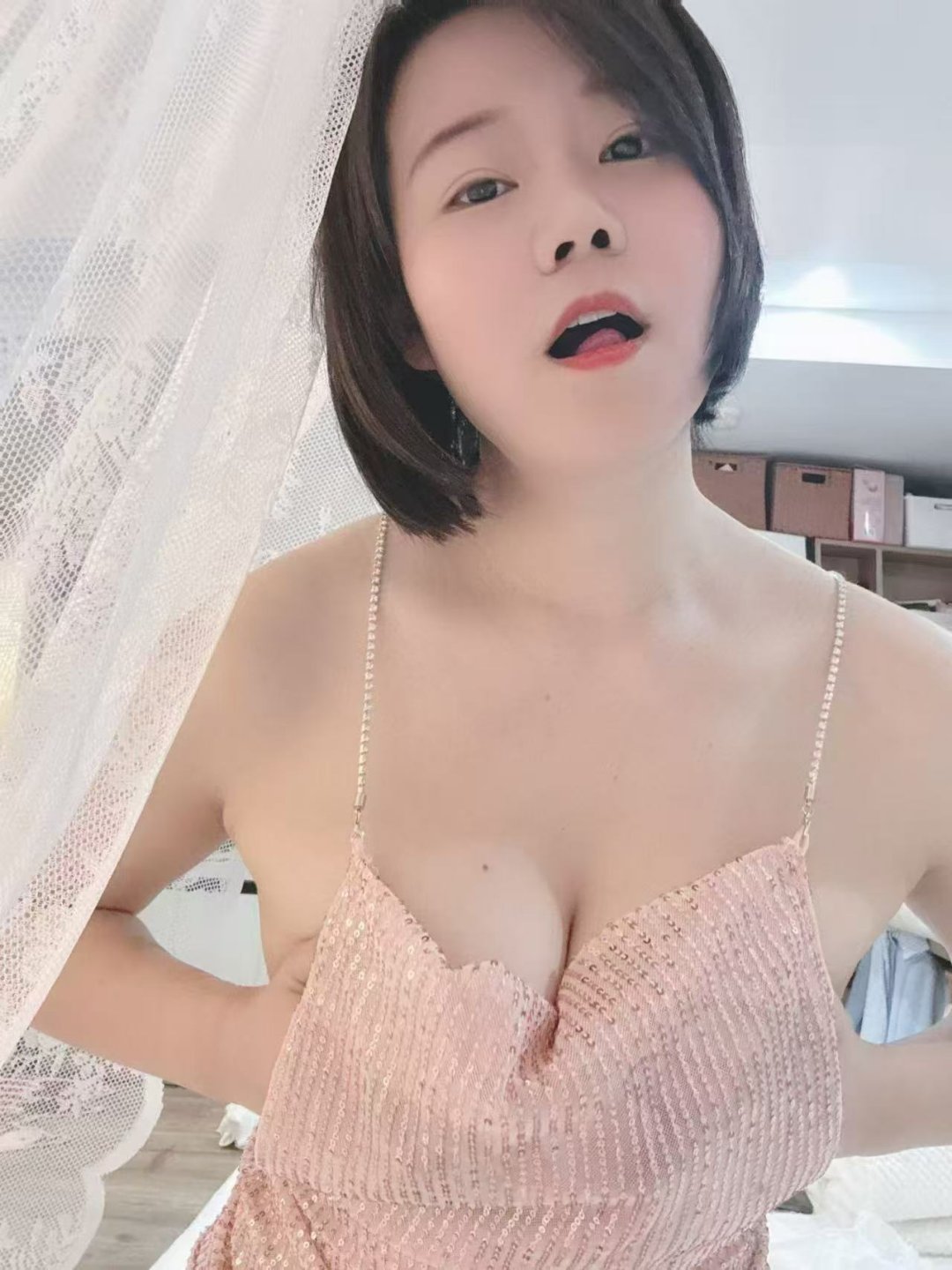 光谷丰满大白兔